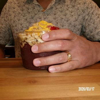 Island Vibes Cafe - Açaí bowl - Breakfast & Brunch Near Me - Lahaina, Hawaii Island Vibes Cafe - Açaí bowl - Breakfast & Brunch Near Me - Lahaina, Hawaii