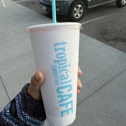 Tropical Smoothie Cafe - BAHAMA MAMA™