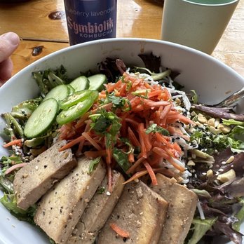 The Corner Beet - Thai Peanut Salad and blueberry lavender kombucha - Juice Bars & Smoothies Near Me - Denver, Colorado The Corner Beet - Thai Peanut Salad and blueberry lavender kombucha - Juice Bars & Smoothies Near Me - Denver, Colorado