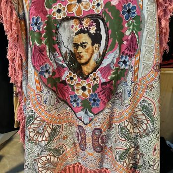 Oooh La La - Women's Clothing Near Me - Palm Springs, California Oooh La La - Women's Clothing Near Me - Palm Springs, California