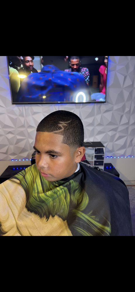 Yz The Barber Logo