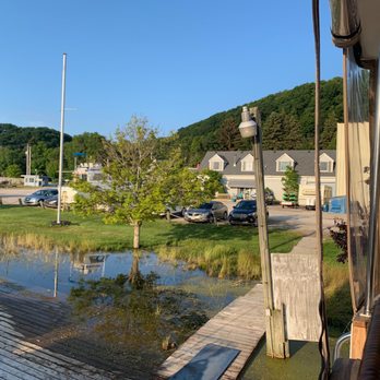 Betsie Bay Marina - Marinas Near Me - Elberta, Michigan