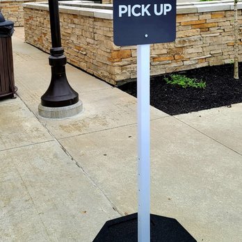 Kitchen 1883 - To go parking - Comfort Food Near Me - Cincinnati, Ohio