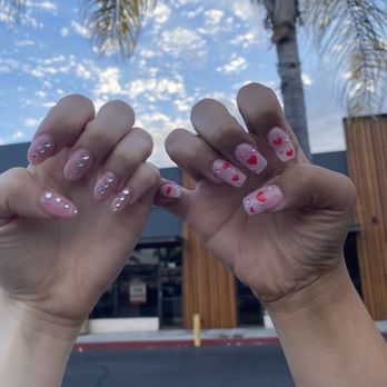 Cutee Nails - Nail Salons Near Me - Encinitas, California