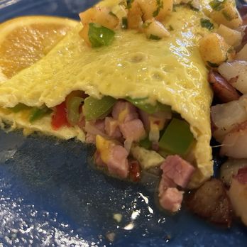 Morning Star Cafe - Inside of Denver omelet - Breakfast & Brunch Near Me - Grand Haven, Michigan