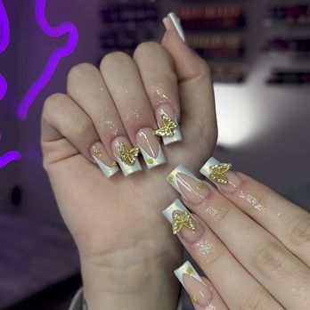 Laid By Lee Nail Studio - Nail Technicians Near Me - Miami, Florida Laid By Lee Nail Studio - Nail Technicians Near Me - Miami, Florida