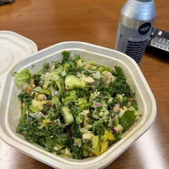 sweetgreen - Healthy Salads, Wraps, and Bowls - Italian Chopped - Salad Near Me - Palo Alto, California