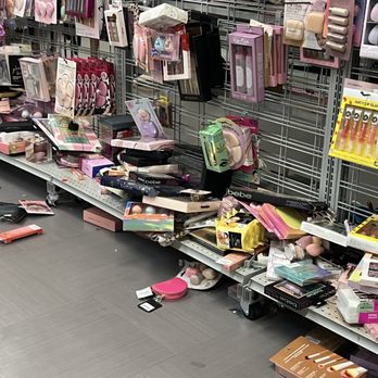 Burlington - Makeup - Department Stores Near Me - Manchester, New Hampshire
