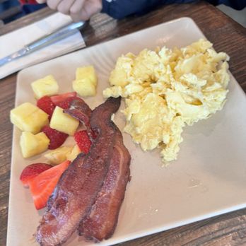 Toasted Gastrobrunch - Kids meal - Breakfast & Brunch Near Me - Oceanside, California Toasted Gastrobrunch - Kids meal - Breakfast & Brunch Near Me - Oceanside, California