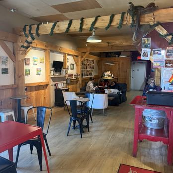 Ashlawn Farm Coffee - Coffee & Tea Near Me - Old Saybrook, Connecticut