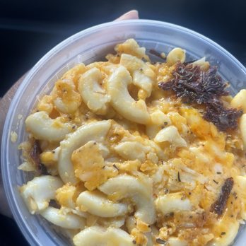 Garlic Sensations - Macaroni and cheese - Seafood Near Me - Temple Hills, Maryland