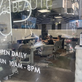 Maison Nail Spa - Peeking through the doors where beautiful nails are being crafted - Nail Salons Near Me - Pasadena, California