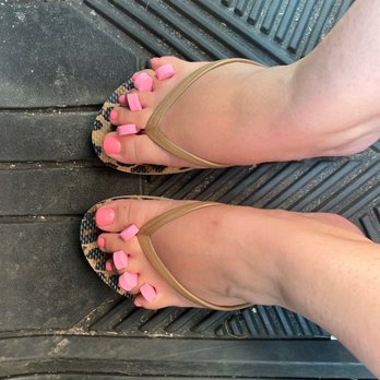 312 Nails & Spa - pedicure - Nail Salons Near Me - Wheeling, Illinois