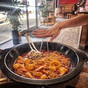 Hotpot Alley - Chinese Near Me - Austin, Texas