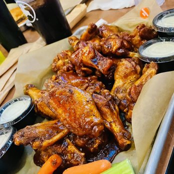 Buffalo Wild Wings - Caribbean Jerk Traditional Wings and Honey BBQ Traditional Wings - Sports Bars Near Me - Waterbury, Connecticut