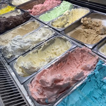 Cold Stone Creamery - Ice cream selection - Ice Cream & Frozen Yogurt Near Me - Northridge, California Cold Stone Creamery - Ice cream selection - Ice Cream & Frozen Yogurt Near Me - Northridge, California