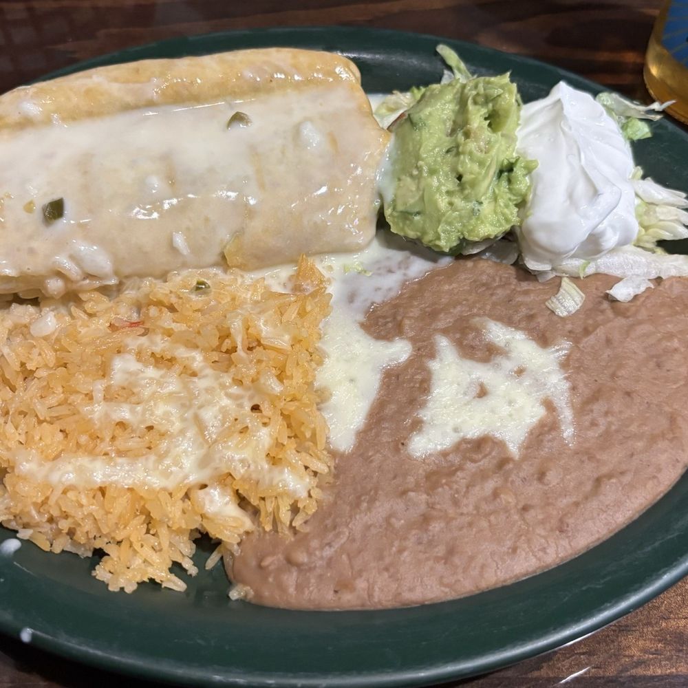Los Habaneros - Picadillo chimi - Mexican Near Me - Hudson, Wisconsin