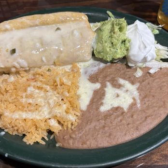 Los Habaneros - Picadillo chimi - Mexican Near Me - Hudson, Wisconsin Los Habaneros - Picadillo chimi - Mexican Near Me - Hudson, Wisconsin