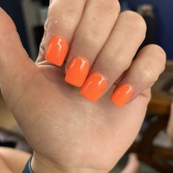 Bliss Nail Spa - Dip manicure