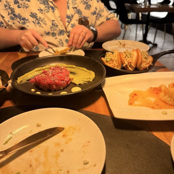 Mesa - The dumplings were the favorite. The bao were good b it a little greasy. The tartar was so fresh, just needed a little acid. - Seafood Near Me - Ponce, Puerto Rico