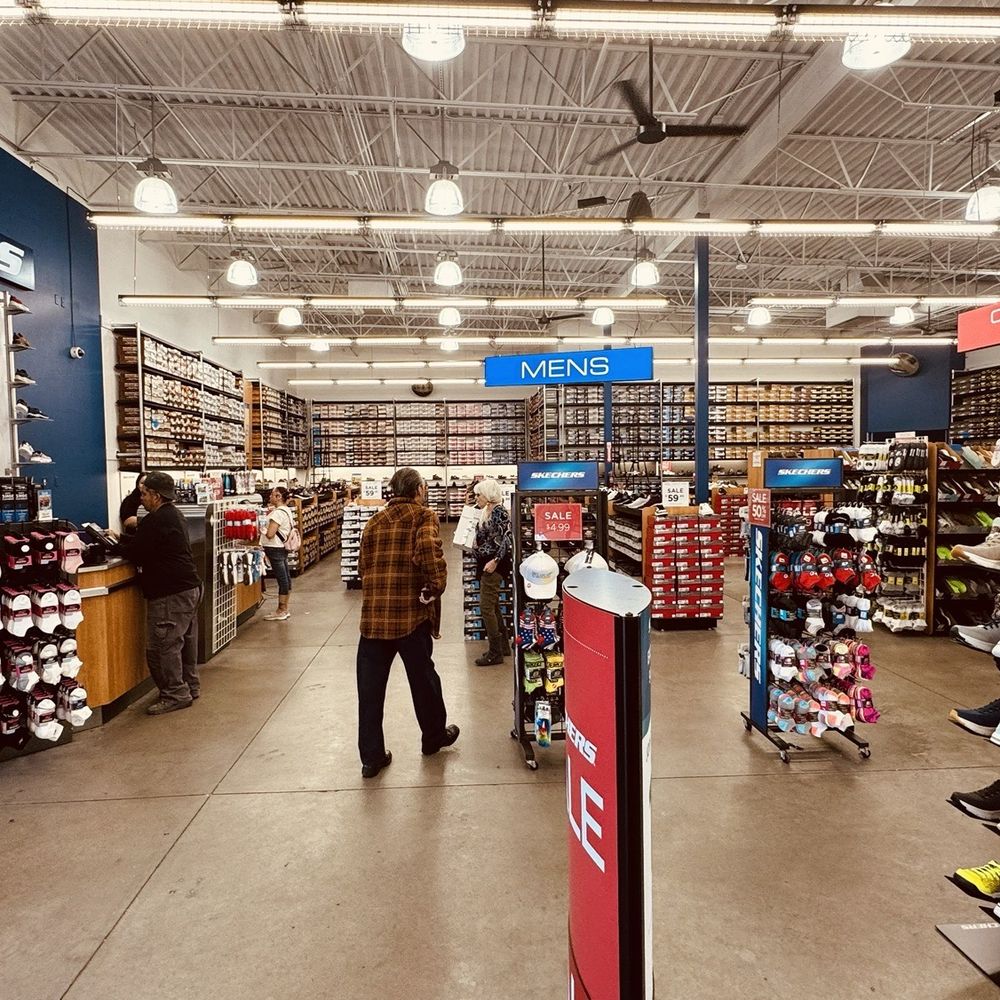 SKECHERS Warehouse Outlet - Shoe Stores Near Me - El Paso, Texas SKECHERS Warehouse Outlet - Shoe Stores Near Me - El Paso, Texas