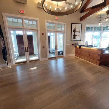 Region's 117 - Entrance (interior) - New American Near Me - Lake Frederick, Virginia