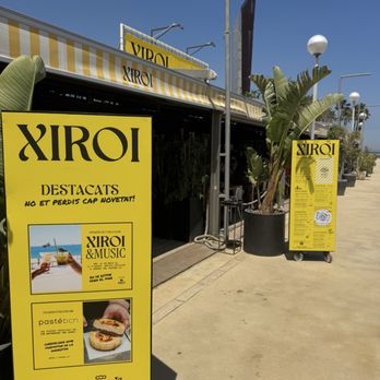 Xiroi Ca La Nuri - Entrance - Seafood Near Me - Barcelona, B