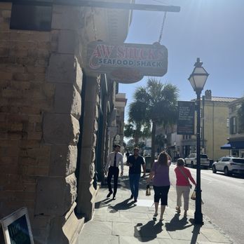 King Street charleston - Local Flavor Near Me - Charleston, South Carolina King Street charleston - Local Flavor Near Me - Charleston, South Carolina