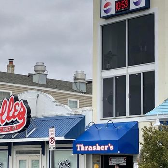 Thrasher's French Fries - the outside of a restaurant - Fast Food Near Me - Rehoboth Beach, Delaware Thrasher's French Fries - the outside of a restaurant - Fast Food Near Me - Rehoboth Beach, Delaware
