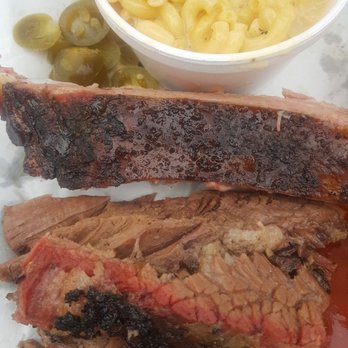 Brown's Bar-B-Que - Barbeque Near Me - Austin, Texas Brown's Bar-B-Que - Barbeque Near Me - Austin, Texas