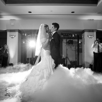 Modern Wedding DJs - DJs Near Me Modern Wedding DJs - DJs Near Me