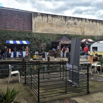 Seasonal Markets - Food vendors on the canal line - Festivals Near Me - Birmingham, XWM