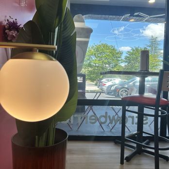Drizzle - Coffee & Tea Near Me - Greensboro, North Carolina