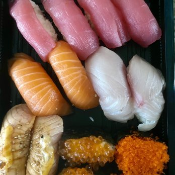Sushi Chiyo - Tuna Roll, Salmon, Yellow Tail, Seared Salmon, Masago, and Ikura - Conveyor Belt Sushi Near Me - Beaverton, Oregon Sushi Chiyo - Tuna Roll, Salmon, Yellow Tail, Seared Salmon, Masago, and Ikura - Conveyor Belt Sushi Near Me - Beaverton, Oregon