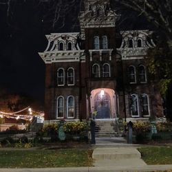 The Jacob Henry Mansion
