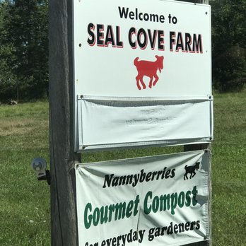 Seal Cove Farm - Sign on the drive - Pizza Near Me - Ellsworth, Maine Seal Cove Farm - Sign on the drive - Pizza Near Me - Ellsworth, Maine