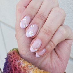 Just For Nails Studio - Lavender Daisies by Dianita