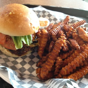 Silver Sage Beef - Original burger with yam fries - Butcher Near Me - Calgary, Alberta Silver Sage Beef - Original burger with yam fries - Butcher Near Me - Calgary, Alberta
