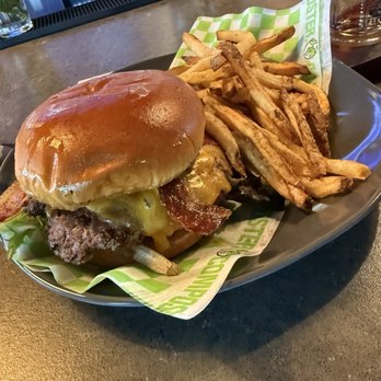 Voodoo Brew Pub - Voodoo burger - Brewpubs Near Me - Fishers, Indiana