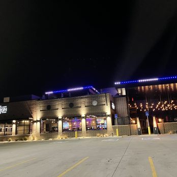 Brett Hull's Junction House - the outside of the building - Venues & Event Spaces Near Me - Wentzville, Missouri Brett Hull's Junction House - the outside of the building - Venues & Event Spaces Near Me - Wentzville, Missouri
