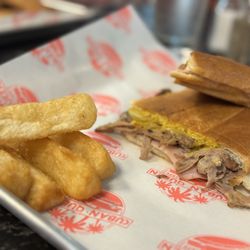 Cuban Queen - The Cuban Classico with yucca fries