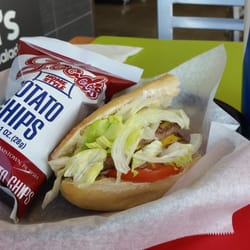 Fratelli's Pizza - Half cheese burger sub