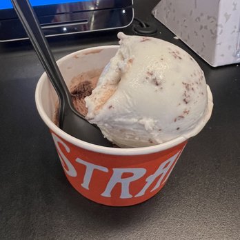 Salt & Straw - Ice Cream & Frozen Yogurt Near Me - San Ramon, California Salt & Straw - Ice Cream & Frozen Yogurt Near Me - San Ramon, California