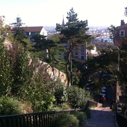 En-haut des escaliers