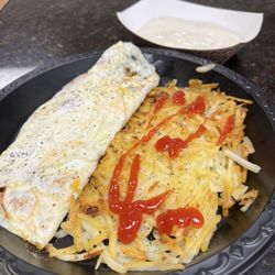 Dupre at the Market - Egg white western omelet, hashbrowns, side of gravy