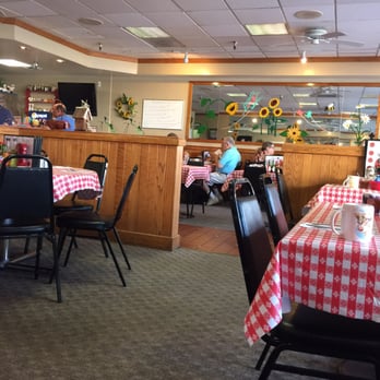 Norm's Kitchen - Diners Near Me - Santa Rosa, California
