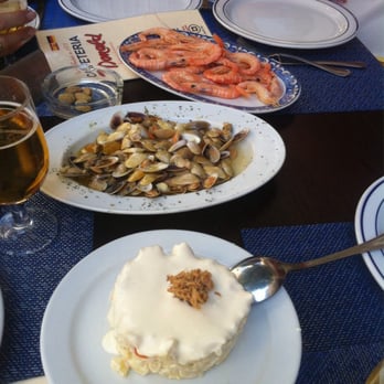 Donald - Gambas, coquinas y la tapa estrella ¡Ensaladilla! - Spanish Near Me - Seville, SE