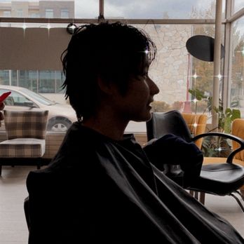Divine Salon - Before - Hair Salons Near Me - Seattle, Washington Divine Salon - Before - Hair Salons Near Me - Seattle, Washington