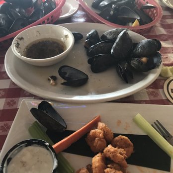 Conchy Joe's - Mussels and Buffalo Shrimp - Seafood Near Me - Jensen Beach, Florida