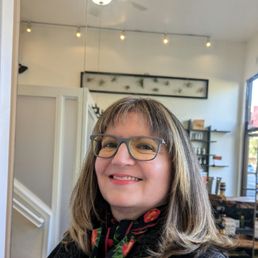 Haircut and high/lowlights